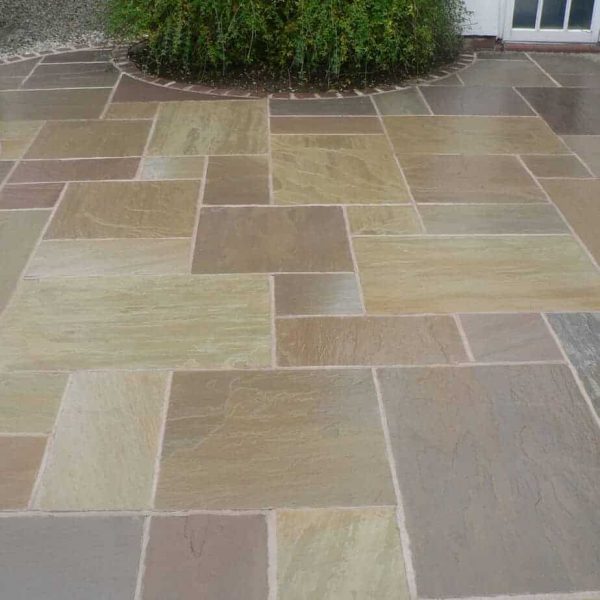 Raj Green Natural Indian Sandstone Patio Pack 18mm