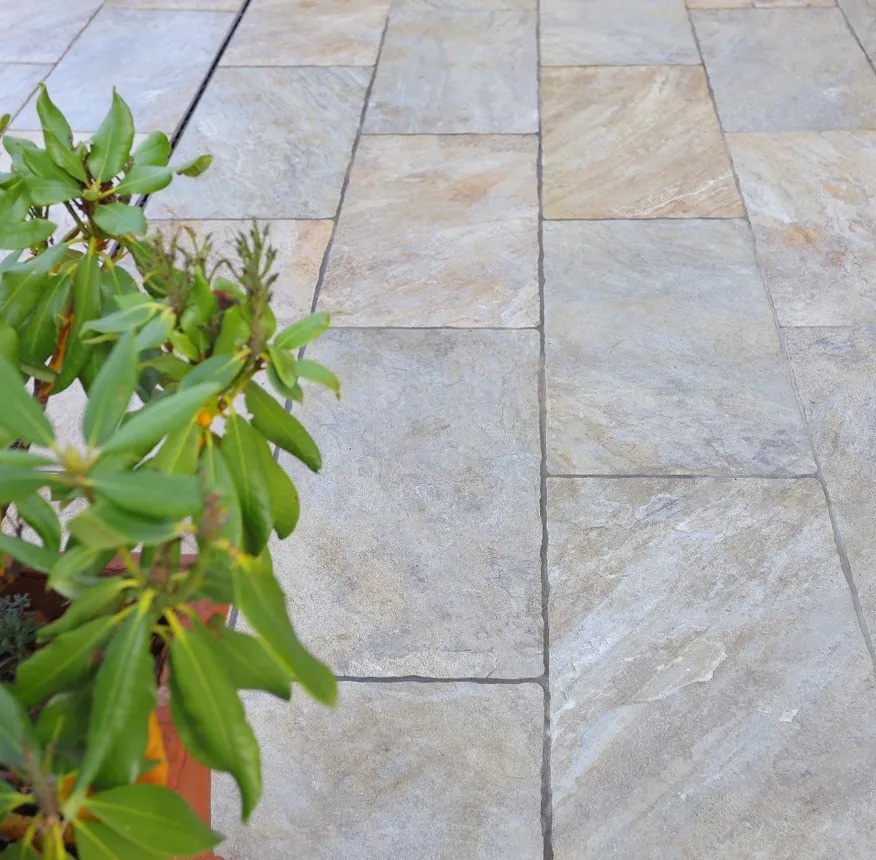Bradstone Romeli Porcelain 800x400 Paving in Grey Blend - Image 3