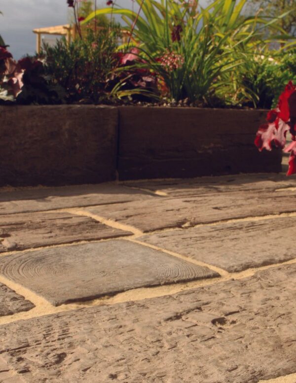 Bradstone Antique Brown Stonewood Eco Sleeper