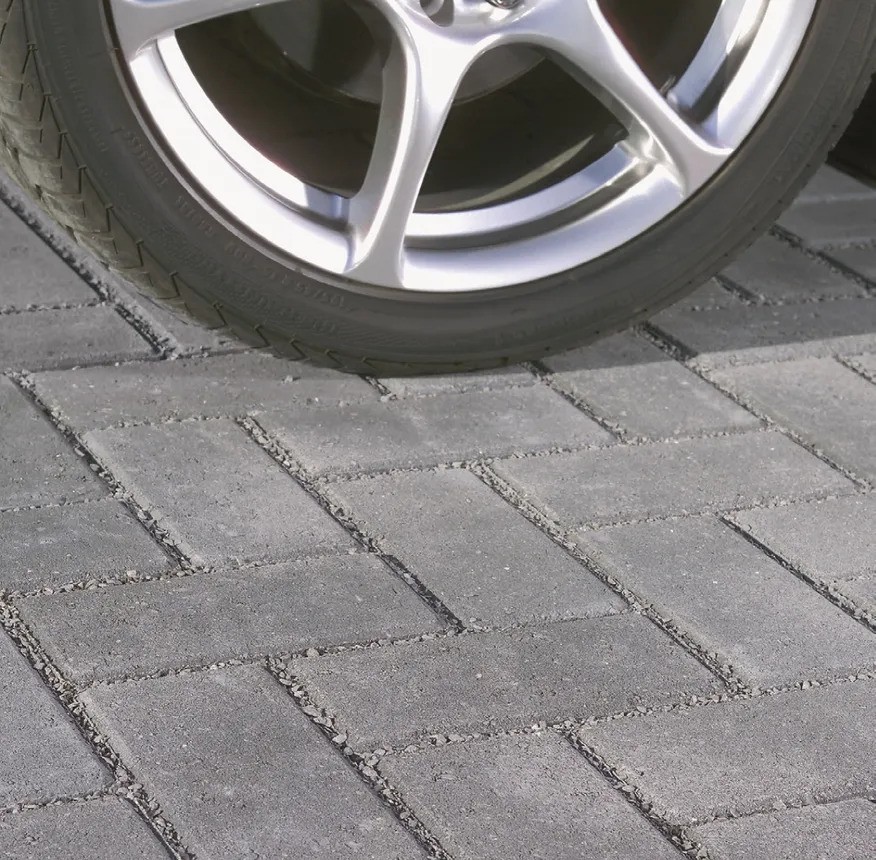 Bradstone Driveway Infilta Block Paving