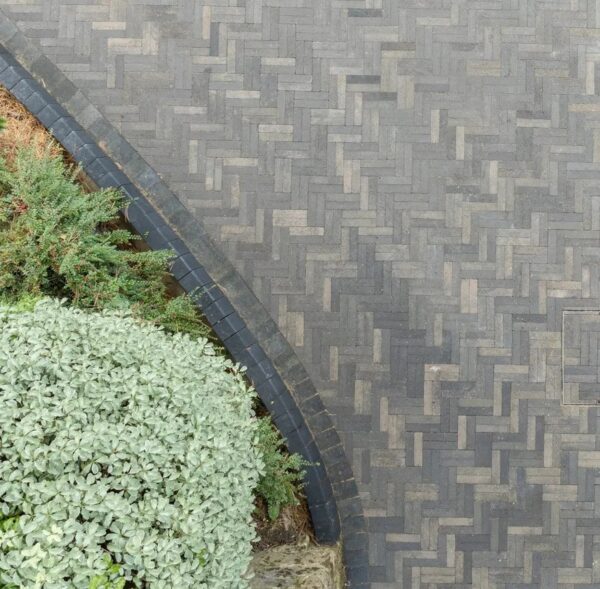 Bradstone Piccolo Setts 200x50x60mm - Image 2