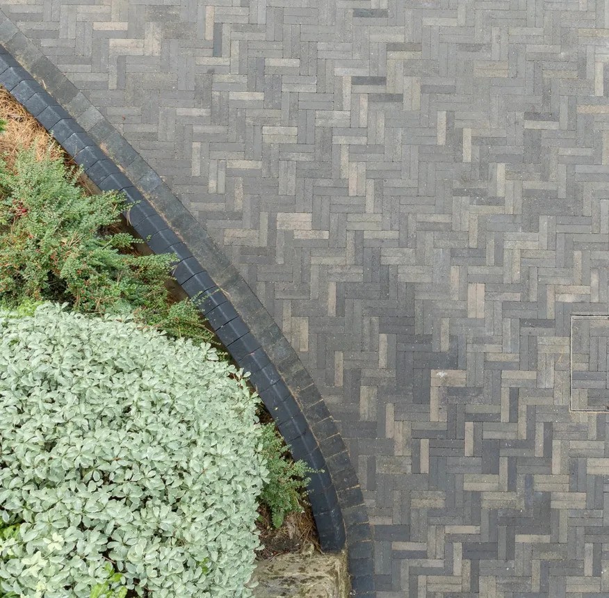 Bradstone Piccolo Setts 200x50x60mm - Image 2