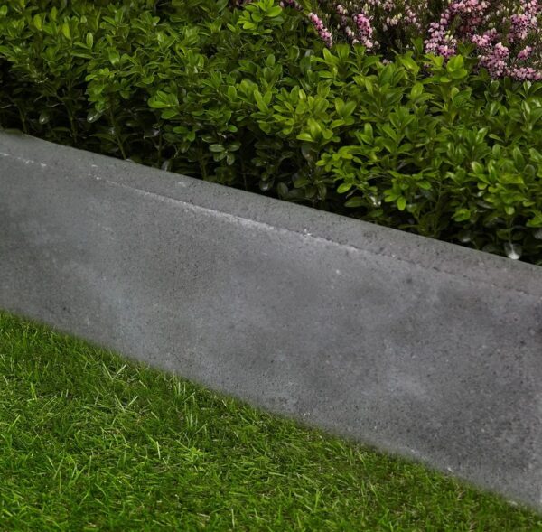 Bradstone Round Top Edging
