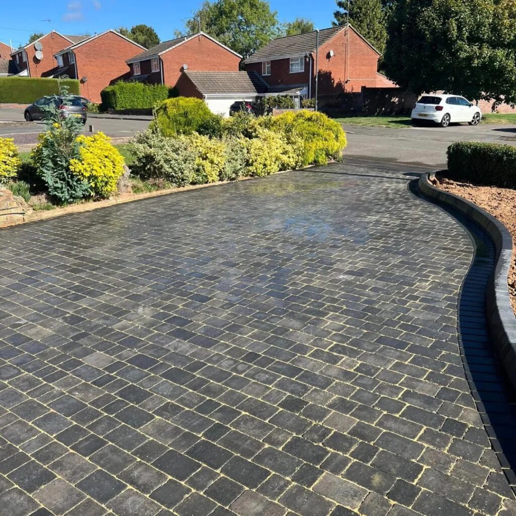 Wobern Rumbled Bradstone Woburn Rumbled 50mm Block Paving in Graphite - Stone For Less